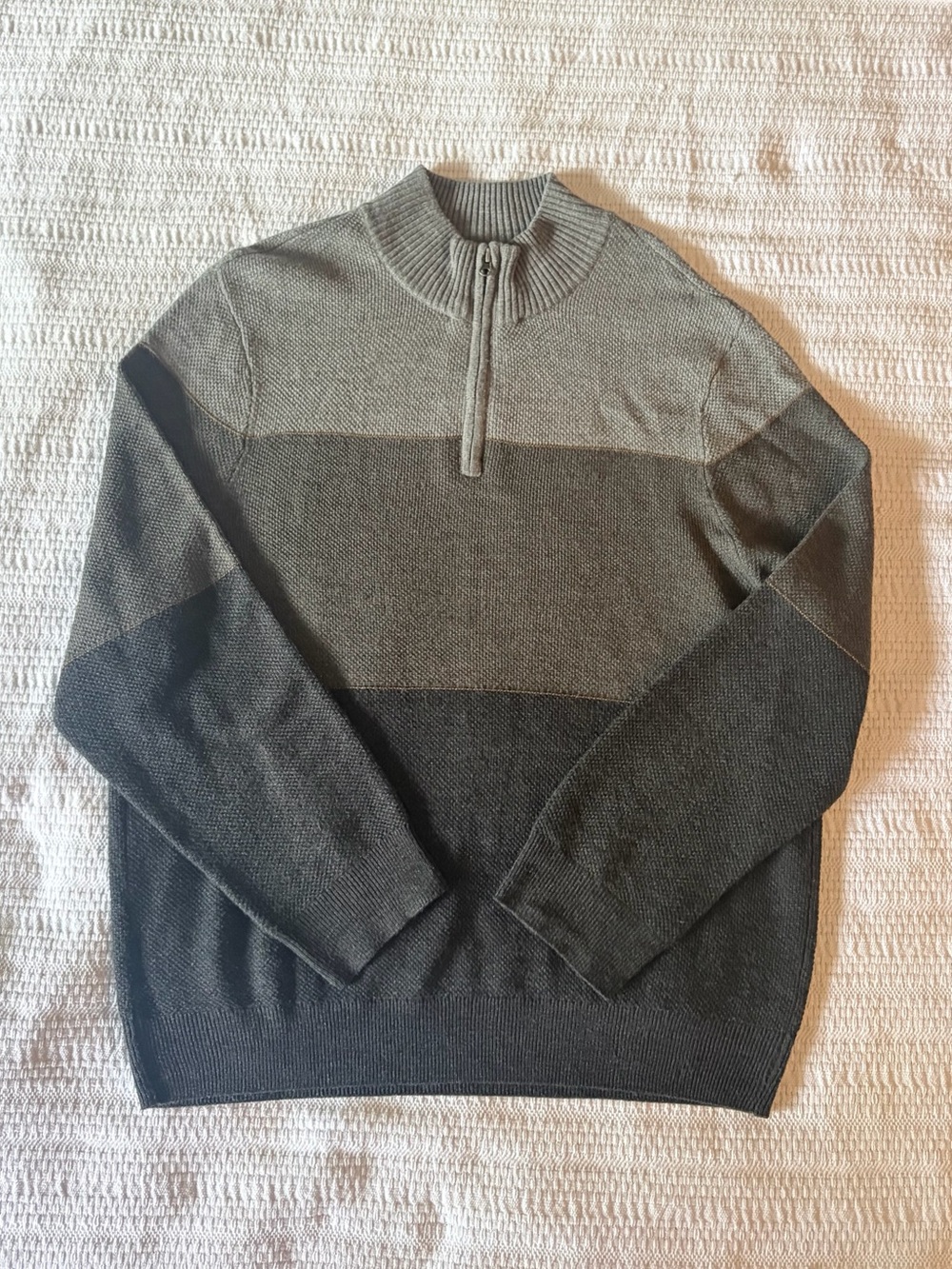 Dockers Men's Gray Colorblock Quarter-Zip Sweater